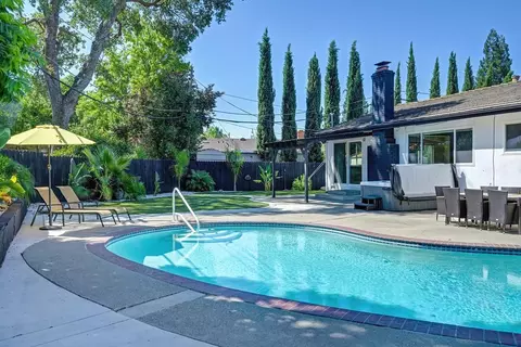 Exterior - 4404 Rollingrock Way, Carmichael, CA 95608 photo 9 of 12