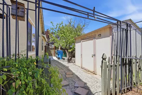 Exterior - 4057 Huston Way, Olivehurst, CA 95961 photo 14 of 15