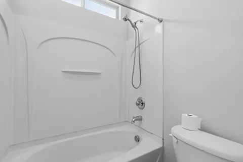 Bath - 4057 Huston Way, Olivehurst, CA 95961 photo 1 of 4