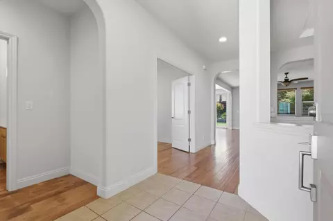 Entry Way - 4057 Huston Way, Olivehurst, CA 95961 photo 1 of 7