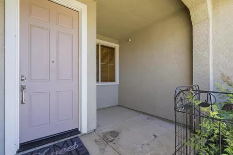 Exterior - 4057 Huston Way, Olivehurst, CA 95961 photo 6 of 15