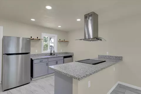 Kitchen - 5018 Western Ave, Olivehurst, CA 95961 photo 2 of 5
