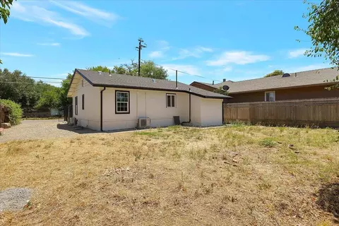 Exterior - 5018 Western Ave, Olivehurst, CA 95961 photo 8 of 10