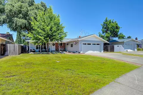 9125 Cecile Way, Sacramento, CA 95826