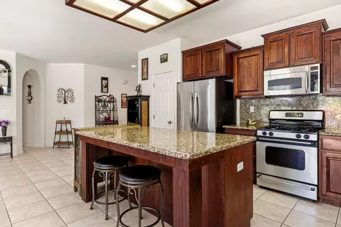 Kitchen - 705 Kristi Ct, Jackson, CA 95642 photo 4 of 5