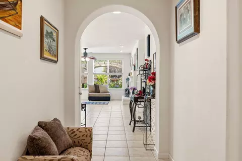 Entry Way - 705 Kristi Ct, Jackson, CA 95642 photo 4 of 9