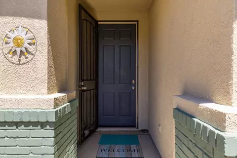 Entry Way - 705 Kristi Ct, Jackson, CA 95642 photo 2 of 9