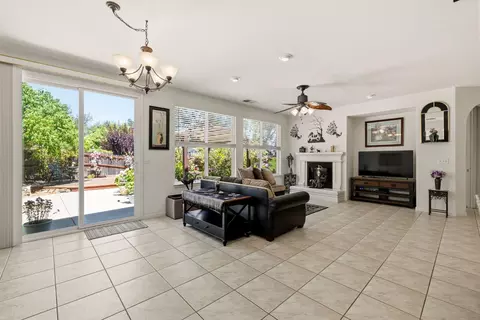 Living - 705 Kristi Ct, Jackson, CA 95642 photo 1 of 2