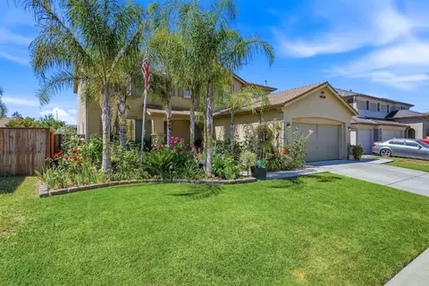 Exterior - 1750 Hicks Ave, Olivehurst, CA 95961 photo 3 of 14