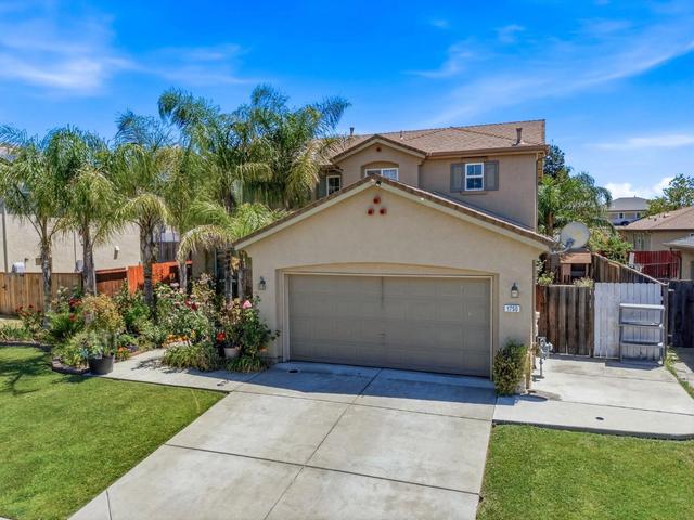 1750 Hicks Ave, Olivehurst, CA 95961