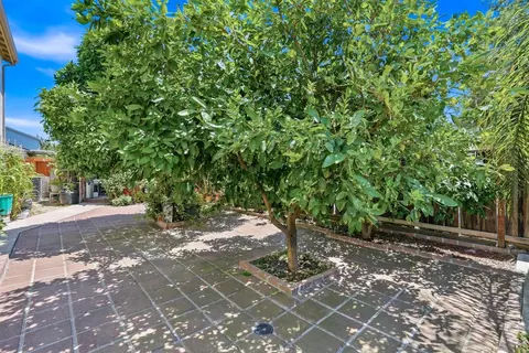 Exterior - 1750 Hicks Ave, Olivehurst, CA 95961 photo 6 of 14