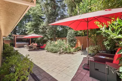 Exterior - 3025 Park Oak Dr, Lodi, CA 95242 photo 7 of 10