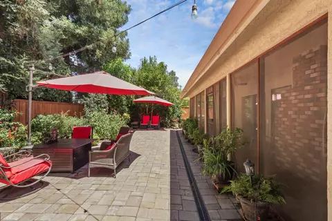 Exterior - 3025 Park Oak Dr, Lodi, CA 95242 photo 6 of 10
