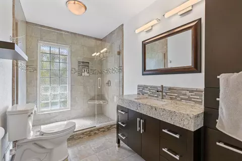908 Newcastle Ct, Modesto, CA 95355 photo 14