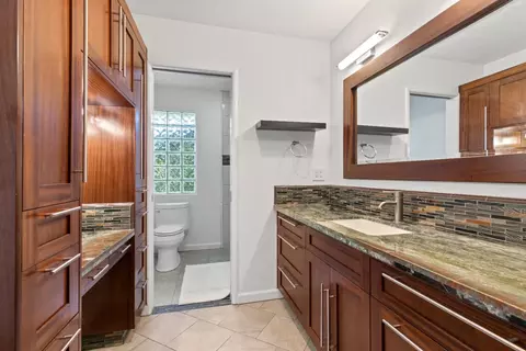 908 Newcastle Ct, Modesto, CA 95355 photo 12