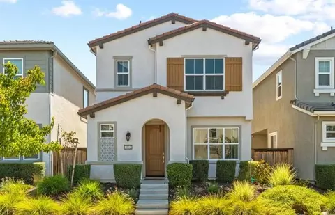 4532 Juneberry Dr, Sacramento, CA 95834
