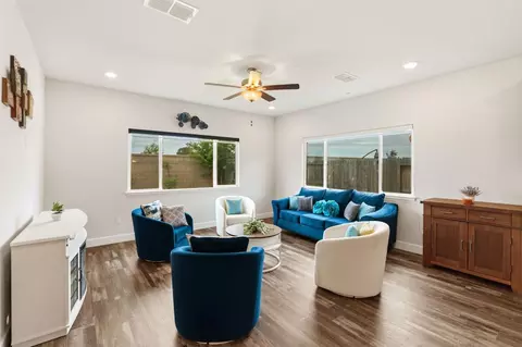 912 Hogan Rd, Galt, CA 95632 photo 6
