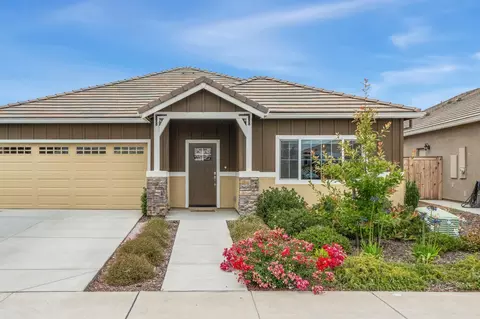 912 Hogan Rd, Galt, CA 95632 photo 3