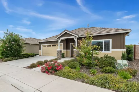 912 Hogan Rd, Galt, CA 95632 photo 1