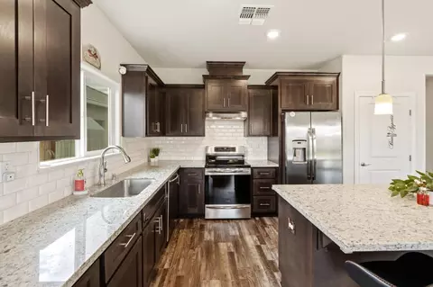 912 Hogan Rd, Galt, CA 95632 photo 13