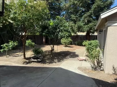 Exterior - 4225 Merchant Ln, Turlock, CA 95382 photo 6 of 6