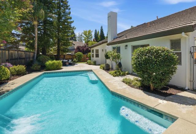 282 Thorndike Way, Folsom, CA 95630
