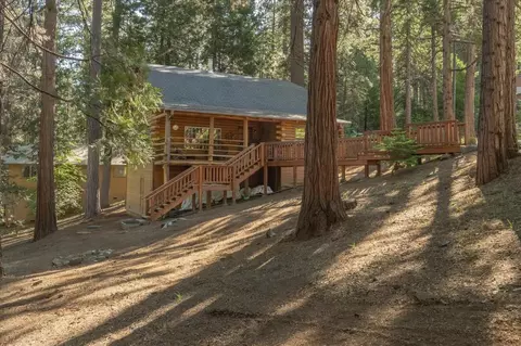1429 San Ramon Dr, Arnold, CA 95223