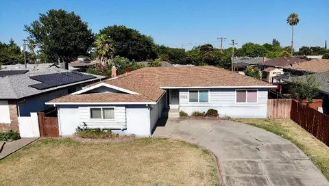 7212 Los Molinas Ln, Stockton, CA 95207