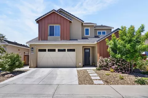 8330 Claret St, Roseville, CA 95747