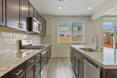 1863 Lateral Ave, Manteca, CA 95337 photo 7