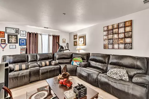 Living - 26229 Bruno Ct, Esparto, CA 95627 photo 1 of 2