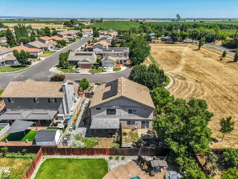 View/Area - 26229 Bruno Ct, Esparto, CA 95627 photo 3 of 7