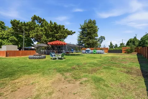 Exterior - 7148 E Waterloo Rd, Stockton, CA 95215 photo 3 of 11