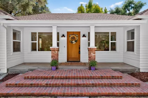 Exterior - 4335 Walnut Ave, Carmichael, CA 95608 photo 4 of 22
