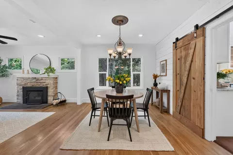 Dining - 4335 Walnut Ave, Carmichael, CA 95608 photo 3 of 4