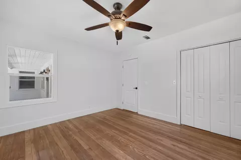 Bedroom - 4335 Walnut Ave, Carmichael, CA 95608 photo 6 of 6