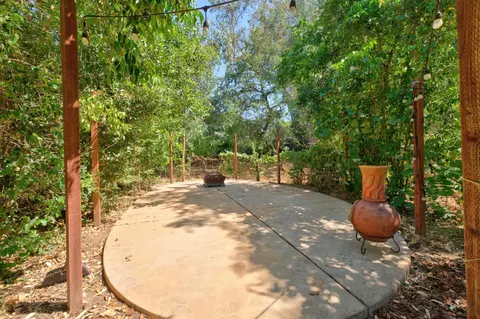 Exterior - 4335 Walnut Ave, Carmichael, CA 95608 photo 10 of 22