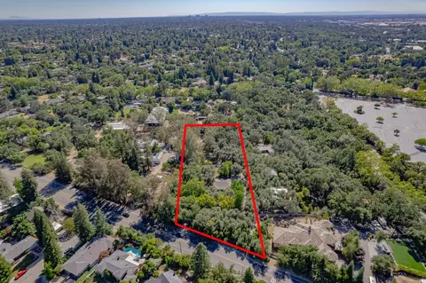 View/Area - 4335 Walnut Ave, Carmichael, CA 95608 photo 2 of 3