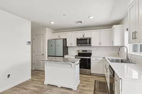 440 Half Dome Dr, Manteca, CA 95337 photo 10