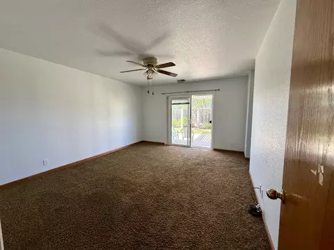 658 Lee Ave, Newman, CA 95360 photo 11