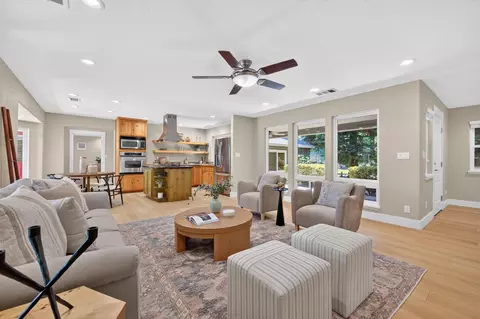2801 Echo Way, Sacramento, CA 95821
