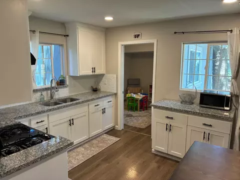 Kitchen - 1613 W Biggs Gridley Rd, Gridley, CA 95948 photo 2 of 2