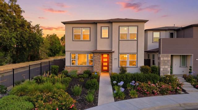 2800 High Tide Ave, Sacramento, CA 95833