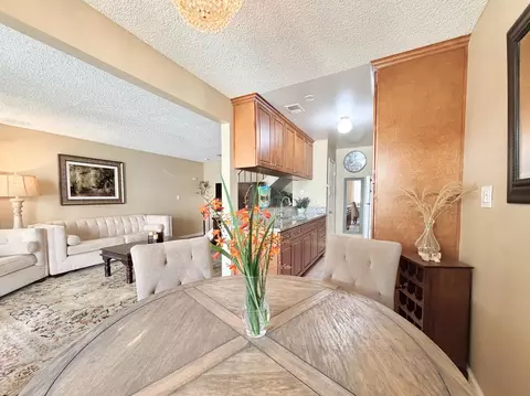 Dining - 2848 Bidwell St #3, Davis, CA 95618 photo 1 of 2