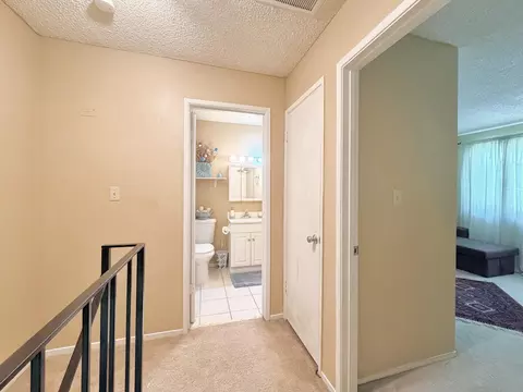 Entry Way - 2848 Bidwell St #3, Davis, CA 95618 photo 1 of 2