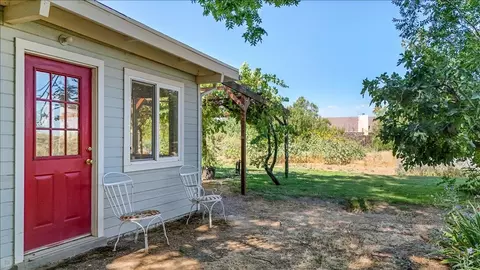 Exterior - 28937 Upper Rd, Newman, CA 95360 photo 17 of 20