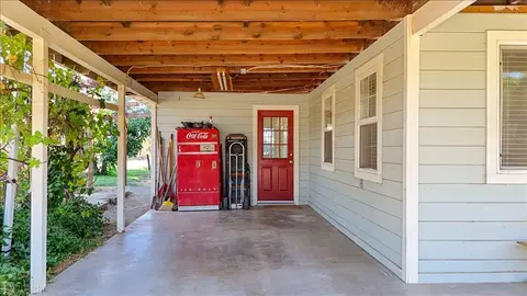 Exterior - 28937 Upper Rd, Newman, CA 95360 photo 6 of 20