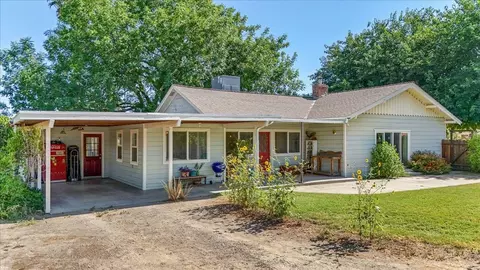 Exterior - 28937 Upper Rd, Newman, CA 95360 photo 1 of 21
