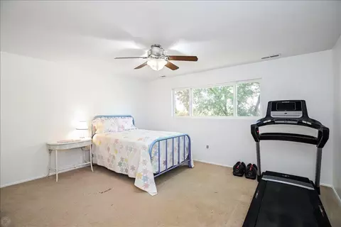 Bedroom - 28937 Upper Rd, Newman, CA 95360 photo 3 of 4