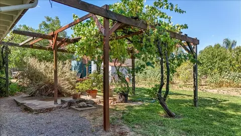 Exterior - 28937 Upper Rd, Newman, CA 95360 photo 18 of 20